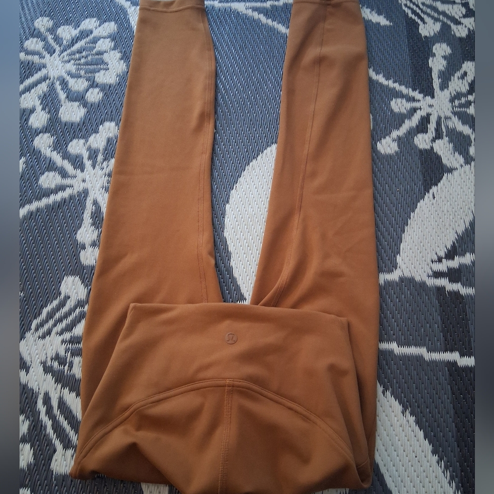 Lululemon Instill High Rise Tight 2 - Picture 2 of 5
